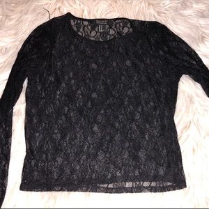 Black long sleeved lace
